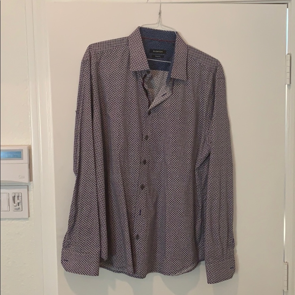 Men’s bugatchi button down dress shirt.